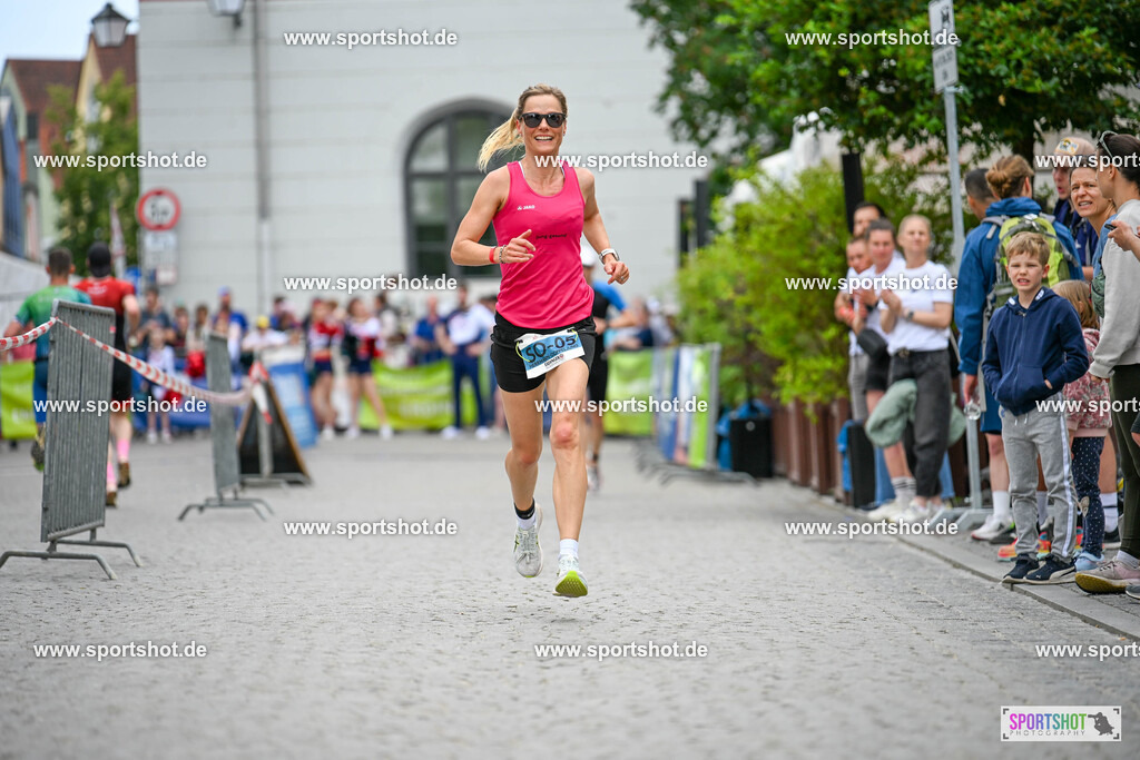 SZI_5838 | Stadttriathlon Erding 2025. #yourpictrs #sportshot_your_pictrs @Sportshotphotography #stadttriathlonerding Copyright: www.sportshot.de