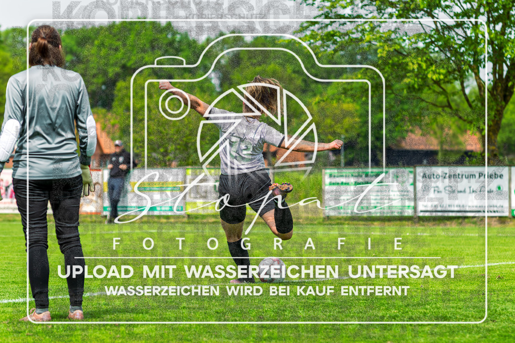 Kreisliga Damen HK/CE - SG Fulde vs. SG Nordheide | Anna Kaminski (SG Nordheide#13); Kreisliga Damen HK/CE - SG Fulde vs. SG Nordheide am 10.05.26 in Fulder Zentralstadion, Fulde - Realisiert mit Pictrs.com