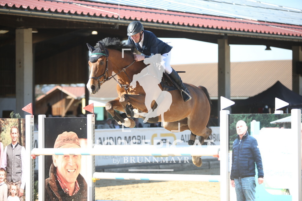 PP015554 | Willkommen bei Brunnmayr - Design & Fotografie – Ihrem Spezialisten für Reitturniere und Pferdeveranstaltungen in Oberösterreich, Salzburg und Bayern! Seit über 17 Jahren sind wir leidenschaftlich dabei.