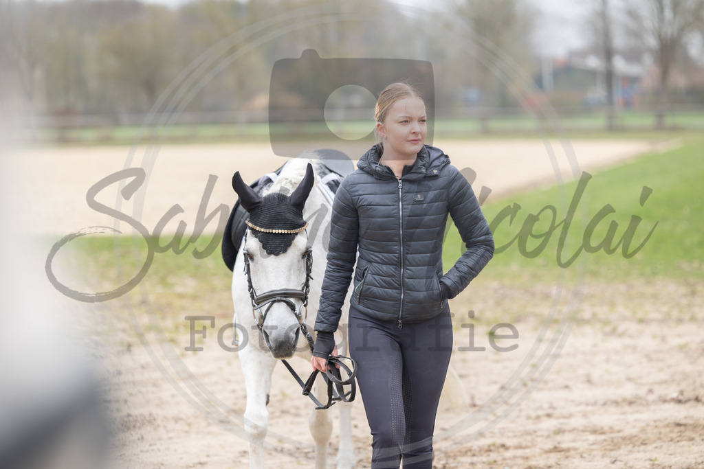 994A8556 | sabrinanicolaifotografie - Realisiert mit Pictrs.com