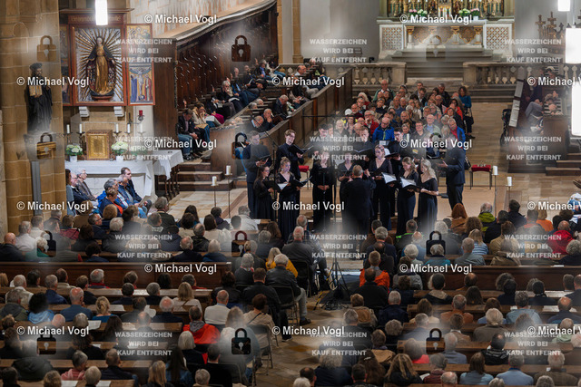 TAM25_K.07__Michael-Vogl_047_6658 | Tage Alter Musik Regensburg K.07 Nachtkonzert Dominikanerkirche St. Blasius Tenebrae Choir (Großbritannien) Palestrina 500 – a cappella Nigel Short Leitung Foto: Michael Vogl