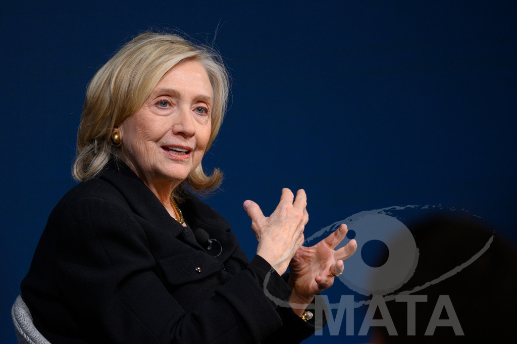 _DWI3186 | Die US-Politikerin Hillary Clinton auf der Veranstaltung Bridging Scholarship and Statecraft im Rahmen der Münchner Sicherheitskonferenz 2026. München, 13.02.2026 Bayern Deutschland  - Realisiert mit Pictrs.com