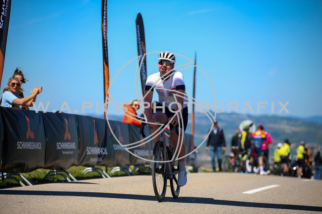 ..... | Wels, 23.04.2026, Kirschblüten Radrennen 2026 , Image shows: Photo: Wapics / Willdoner Andreas
