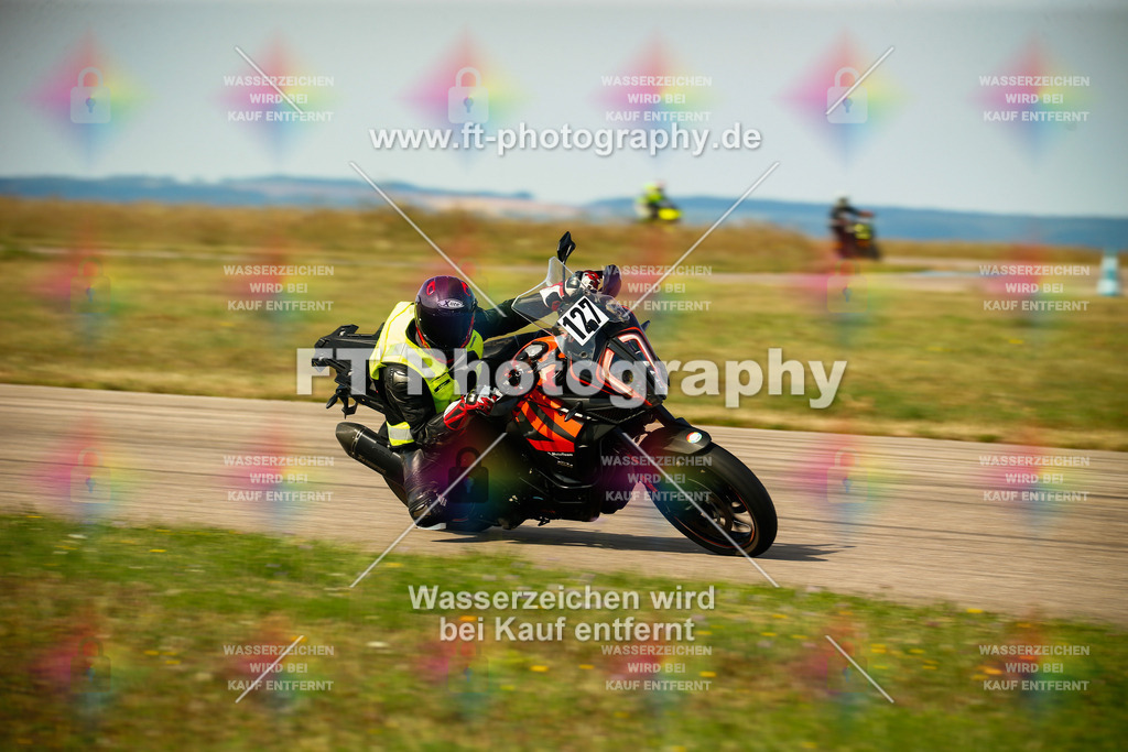 _MOT6131 | Hier findet Ihr Bilder von Touristenfahrten auf der Nürburgring Nordschleife oder von anderen Veranstaltungen die ich besucht habe. Viel Spass beim Durch Schauen 