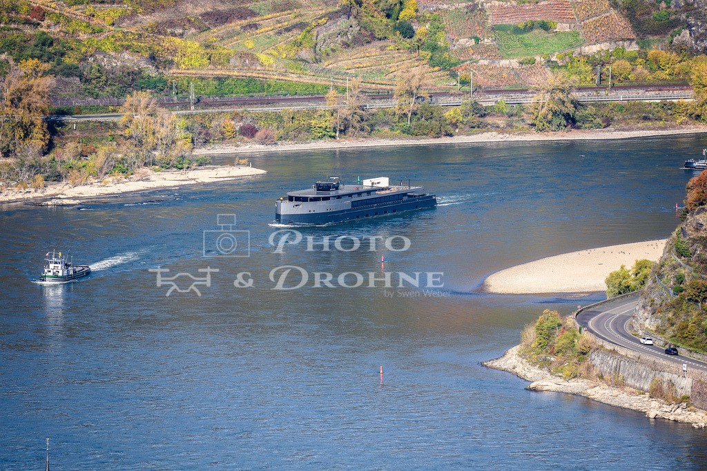 Oceandiva Nova-8632 | Die Oceandiva Nova vor Oberwesel - Realisiert mit Pictrs.com