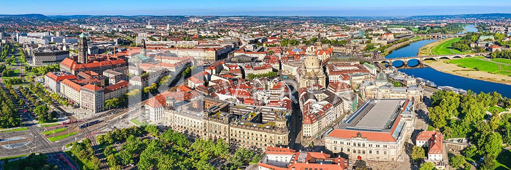 Dresden-Luftbildaufnahme-DJI_0019_D | Luftbildaufnahme mit Blick auf die Dresdner Altstadt - Realisiert mit Pictrs.com