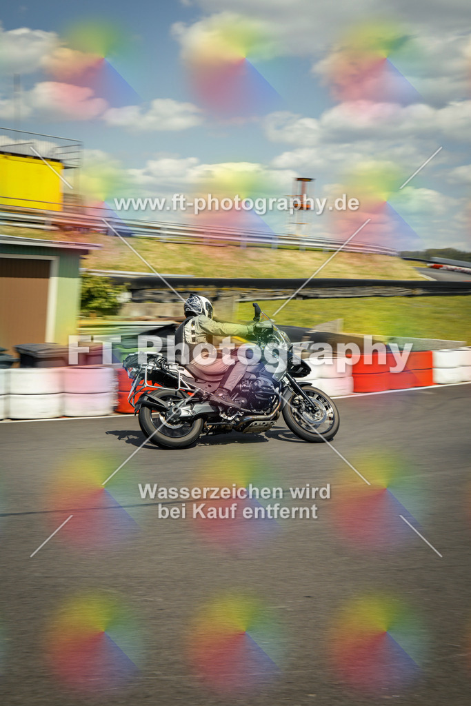 OBK_Mai_Justin_Uwe-11026 | Hier findet Ihr Bilder von Touristenfahrten auf der Nürburgring Nordschleife oder von anderen Veranstaltungen die ich besucht habe. Viel Spass beim Durch Schauen 