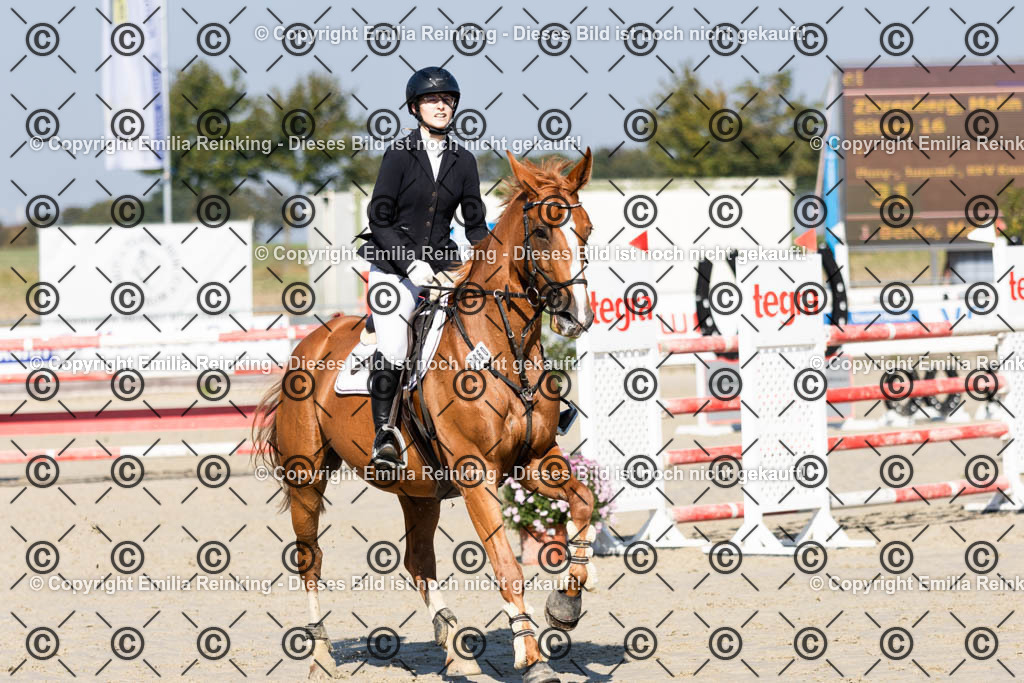 CL5A6600 | Emilia Reinking Fotografie - Realisiert mit Pictrs.com