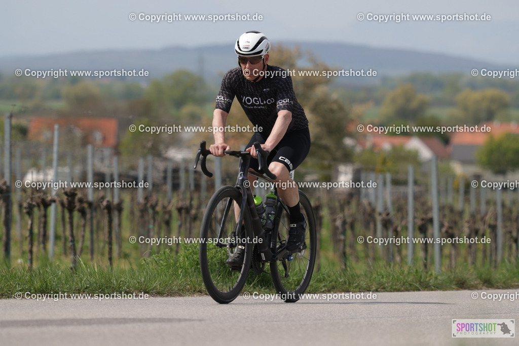 368A4486 | Neusiedlersee Radmarathon 2026@sportshot_your_pictrs #yourpictures#roadtowm2029 #nrm #neusiedlerseeradmarathon #neusiedlersee #neusiedlerseetourismus #burgenland #mörbisch #nrm26 #burgenlandtourismus #voglundco #poweredbyburgenlandtourismus #radsport #rad #marathon #ucigranfondo #visitburgenland #ucigranfondoworldseries