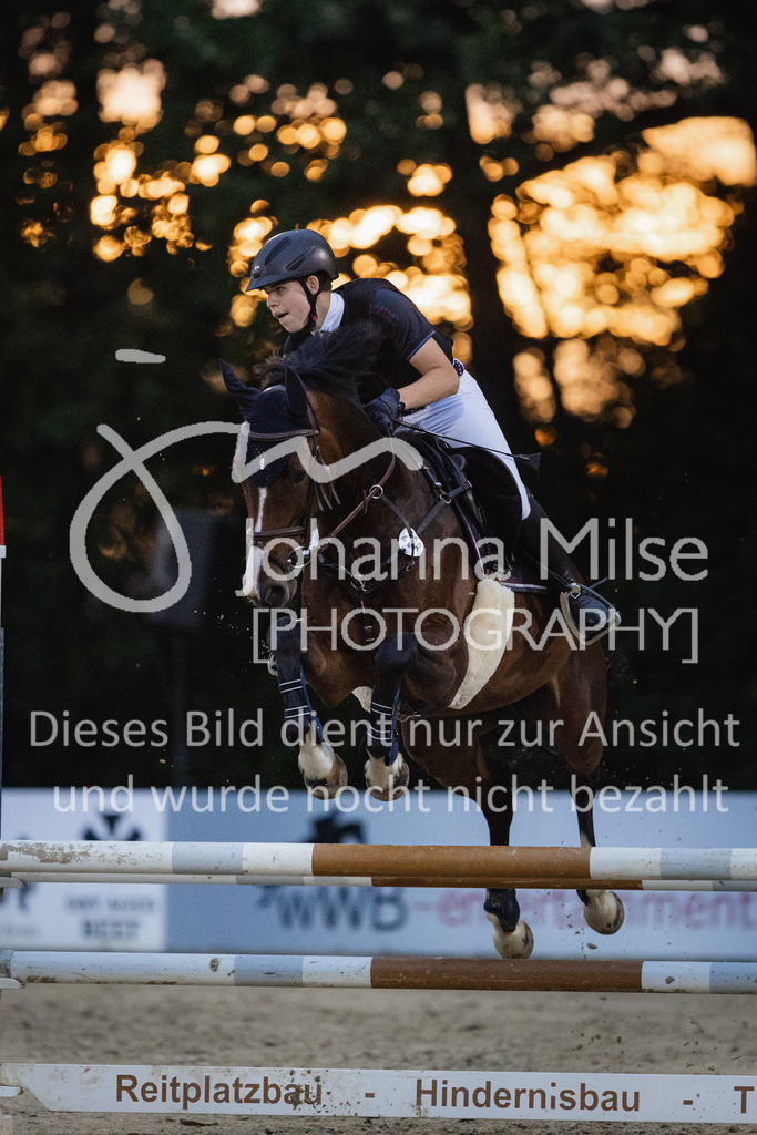 230824_Delbrueck_Mannschaft-448 | Deine schönsten Turniermomente als professionelle Fotos! Entdecke hochwertige Pferdesport-Fotografie im Online-Shop. Jetzt Fotos finden & bestellen!