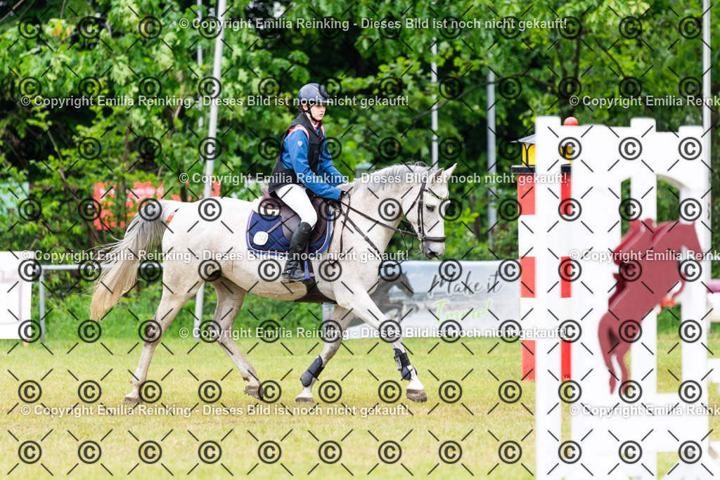 CL5A8639 | Emilia Reinking Fotografie - Realisiert mit Pictrs.com