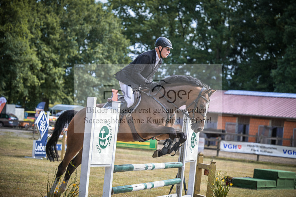 DOS_0914 | Entdecke hochwertige Reitturnierfotos von Foto Oger. Professionell, emotional und authentisch – jetzt Lieblingsmomente im Shop bestellen. - Realisiert mit Pictrs.com