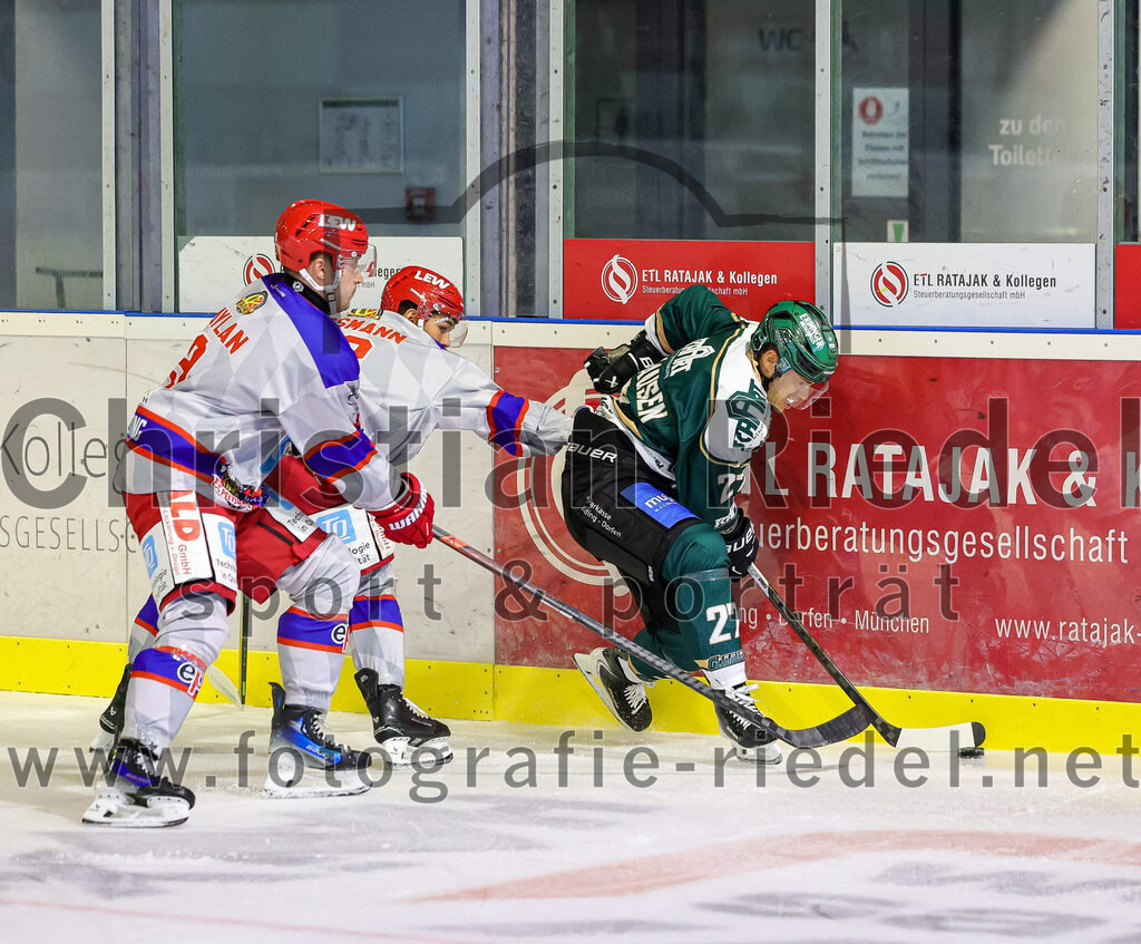 2025-09-14_046_TSV_Erding_gegen_EC_Peiting | Erding, Deutschland, 14.09.2025:Eishockey, Oberliga Süd 2025 / 2026, Testspiel, TSV Erding gegen EC Peiting, Endergebnis: 2:3Foto: Christian Riedel / fotografie-riedel.net