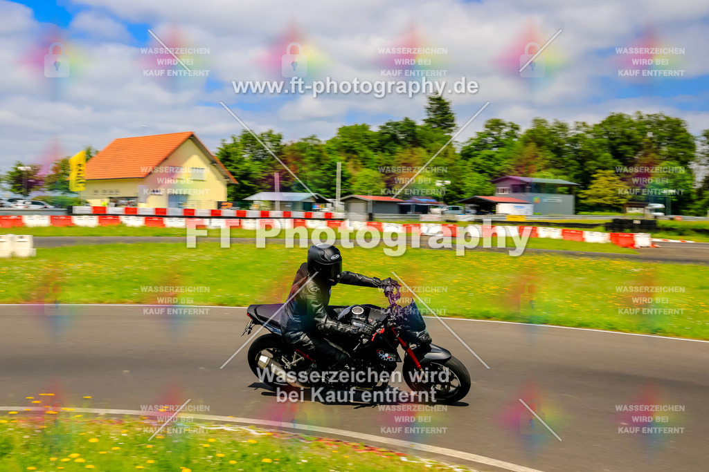 VBK-8191 | Hier findet Ihr Bilder von Touristenfahrten auf der Nürburgring Nordschleife oder von anderen Veranstaltungen die ich besucht habe. Viel Spass beim Durch Schauen 