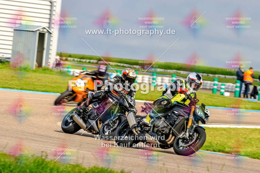 MotoTeam-8256 | Hier findet Ihr Bilder von Touristenfahrten auf der Nürburgring Nordschleife oder von anderen Veranstaltungen die ich besucht habe. Viel Spass beim Durch Schauen 