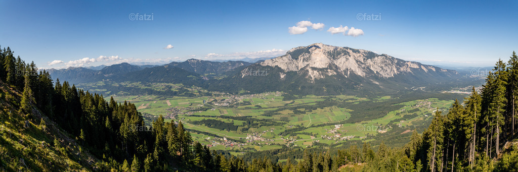 Dobr-Nötsch-Förk_Göriach_20210902-046-Pano | Fatzi Bilder-Archiv! 
Die Bilder sind für private Nutzung lizenzfrei. Die kommerzielle Nutzung ist möglich und erwünscht, jedoch bitte ich um vorherige Kontaktaufnahme per E-Mail (info@fatzi.at) oder unter +43 650 7828269 - Realisiert mit Pictrs.com