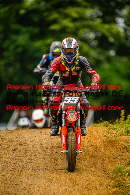 MaZZes_FotoMatrix_230701_2704 | UE40