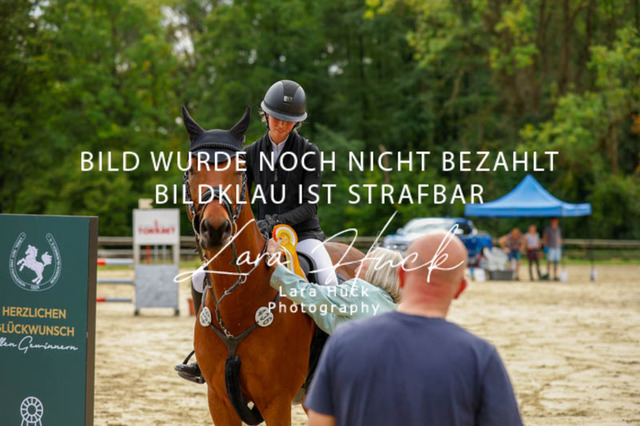 _62_9182 | larahueckfotografie