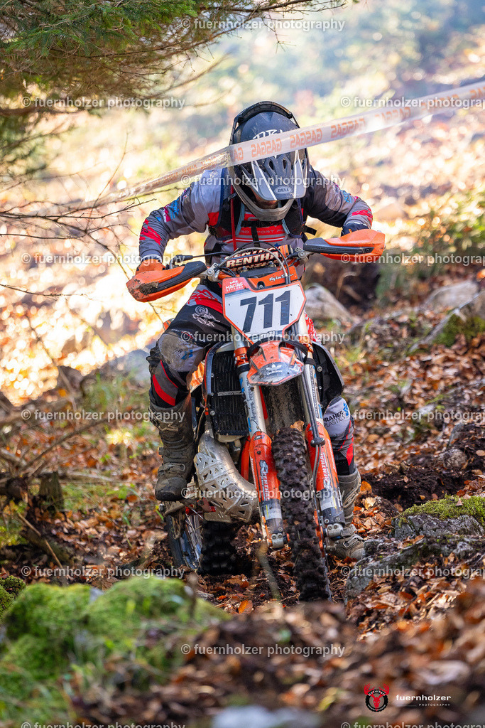 fuernholzer_241026-C2-23 | Fotografische Impressionen von der Red Stag Enduro Extreme by fuernholzer-photography.com. Endurosport in Österreich fotografisch festgehalten von fuernholzer. Auftragsfotografie für Private, Gewerbefotos und Industriefotografie. Eventfotografie, Sportfotografie und Motorsportfotografie. Anbieter von Fotoworkshops, Fototraining, fotografischen Vorträgen und Fotoseminaren.