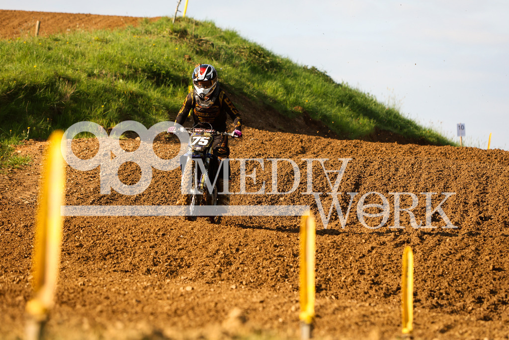 5E6A9577 | 989 MEDIAWORK