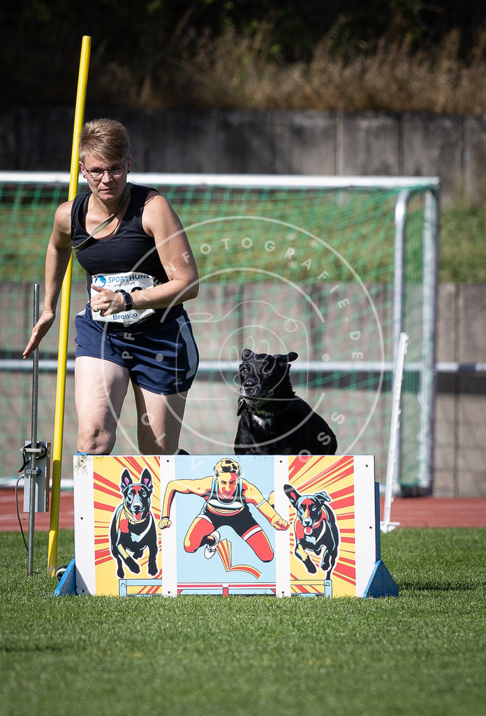 Pfotenfotografie_DV3A0527 | Hundefotografie, Tierfotograf, Pfotenfotografie, Fotoshooting Hund, Hunde Portrait, Hundesport, Hundeportraits, Heideshooting, Hunde, Sportfotograf, Hundefotograf, Turnierhundsport, THS,  - Realisiert mit Pictrs.com
