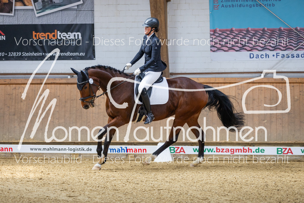 Sth-LPO25-A-Dr-015 | MomenTaufnahmen Pferdesportfotos