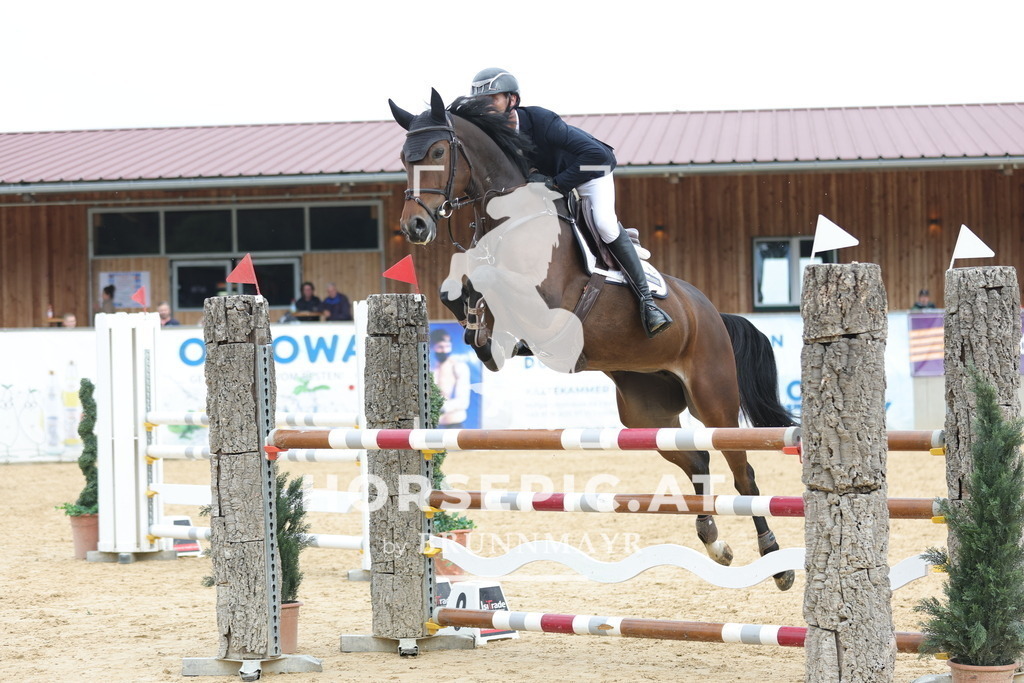 0P6A6330 | Willkommen bei Brunnmayr - Design & Fotografie – Ihrem Spezialisten für Reitturniere und Pferdeveranstaltungen in Oberösterreich, Salzburg und Bayern! Seit über 17 Jahren sind wir leidenschaftlich dabei.