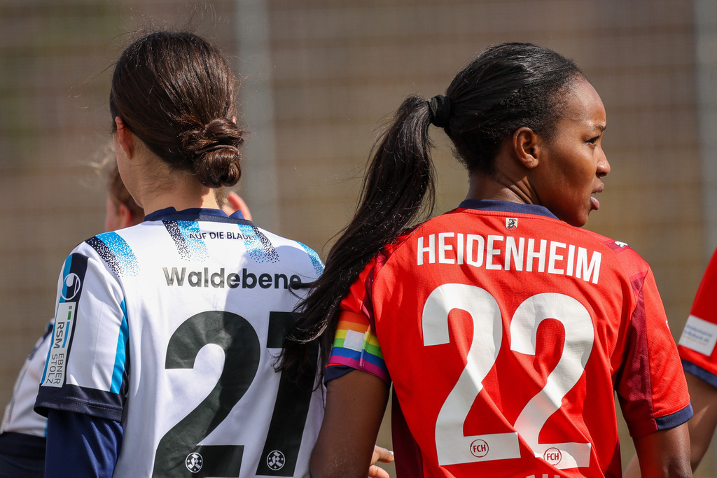 20260329-FCH-WaldebeneStuttgart_073 | 1.FC Heidenheim 1846 vs. FSV Waldebene Stuttgart, Fußball, Frauen, Oberliga, 2025/2026, 15. Spieltag, 29.03.2026 in Heidenheim, Kunstrasen b. Voith-Arena West(Foto: Michael Bulling) - Realisiert mit Pictrs.com