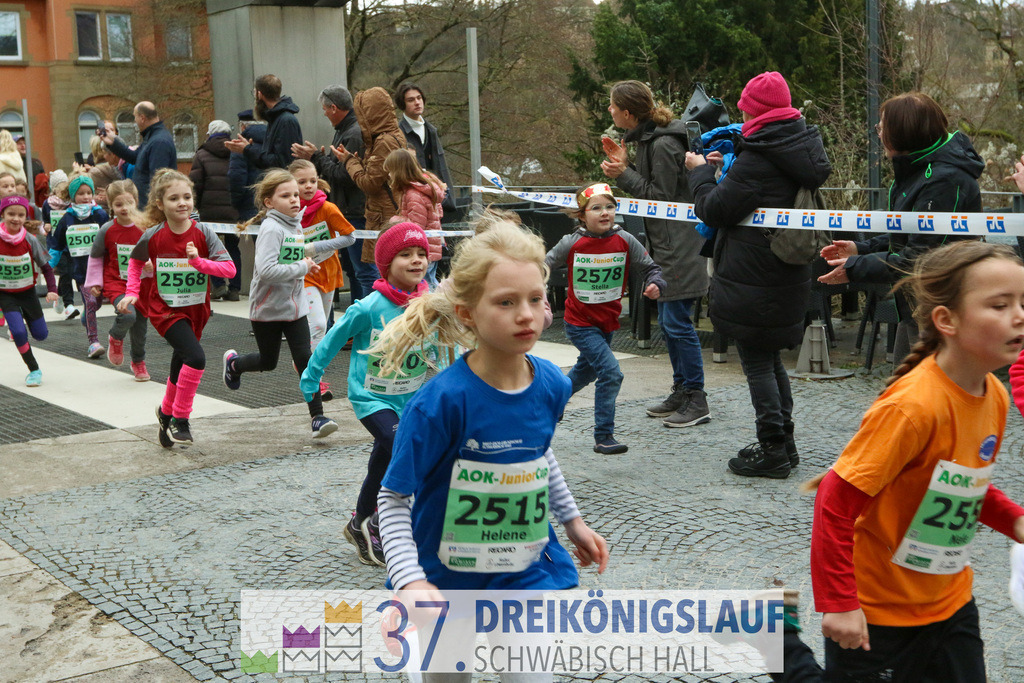 AOK JuniorCup 400m | 3Koenigslauf 2023 - Realisiert mit Pictrs.com