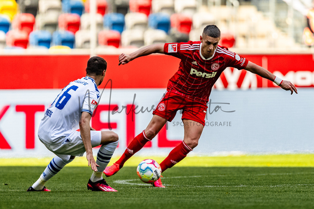 Fortuna Düsseldorf vs. Karlsruher SC | Düsseldorf, 30.04.2023: 2. Bundesliga, 30. Spieltag, Fortuna Düsseldorf gegen Karlsruher SC in der Merkur Arena in Düsseldorf. Foto: sportfotografie.ms | Markus Paletta - Realisiert mit Pictrs.com