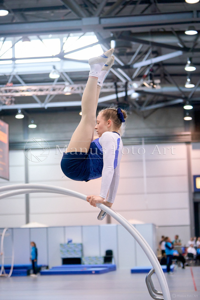 A-DSC03922 | Professionelle Sportfotografie in Hamburg, Schleswig-Holstein und Niedersachsen – spezialisiert auf Rhönrad, Geräteturnen, Leistungsturnen und rhythmische Sportgymnastik. Bundesweite Begleitung von Rhönrad-Events. Jetzt Sport-Fotos - Realisiert mit Pictrs.com