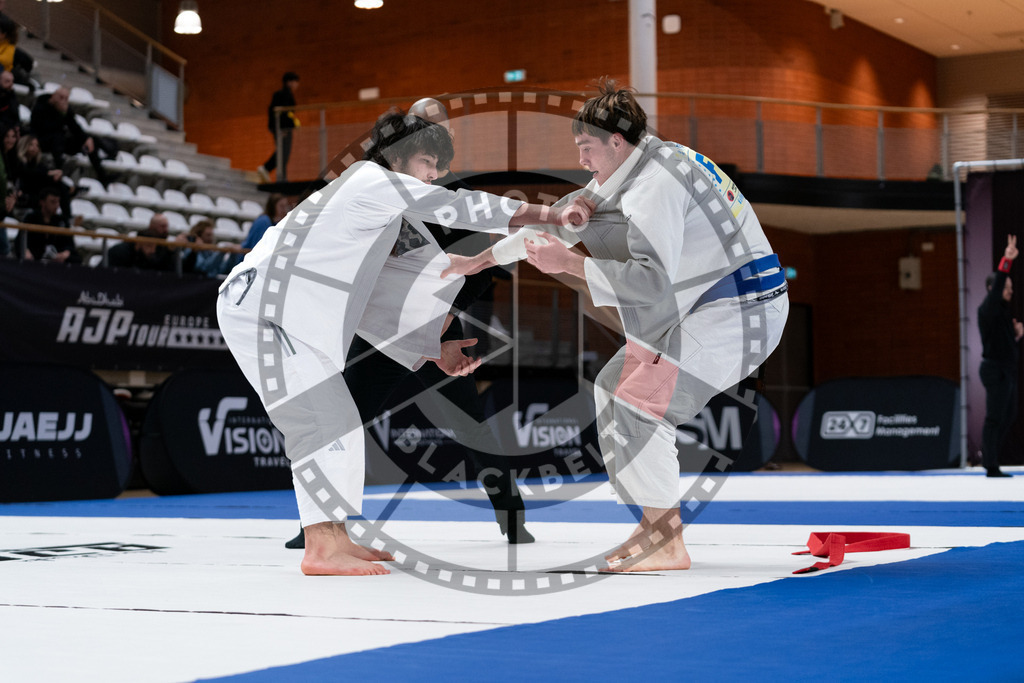 20241012PBB1060 | Athletes compete during the AJP Tour Europe Continental Jiu-Jitsu Youth Championship on October 12, 2024, in Almere near Amsterdam, Netherlands. © Chiara Dazi / photoblackbelt
