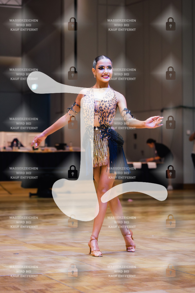 GOC 2025 - WDSF Solo Junior II Latin Female - 2025-08-21-8840 | Webshop for digital downloads and prints of dance sport, event & show photographer Julian Link - Realisiert mit Pictrs.com