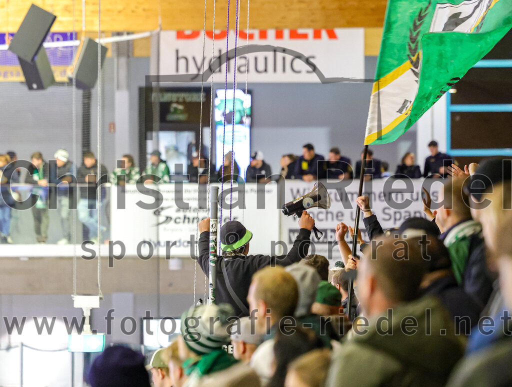 2025-09-26_077_TSV_Erding_gegen_SC_Riessersee | Erding, Deutschland, 26.09.2025:Eishockey, Oberliga Süd 2025 / 2026, 3. Spieltag, TSV Erding gegen SC Riessersee, Endergebnis: 3:5Foto: Christian Riedel / fotografie-riedel.net