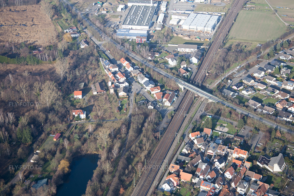 Luftbild: Am Bruhrain im Ortsteil Neudorf in Graben-Neudorf im Bundesland Baden-Württemberg in Deutschland. Foto: IMG_085360.jpg vom 19.12.2015 durch Werner Riehm/FLY-FOTO.de
