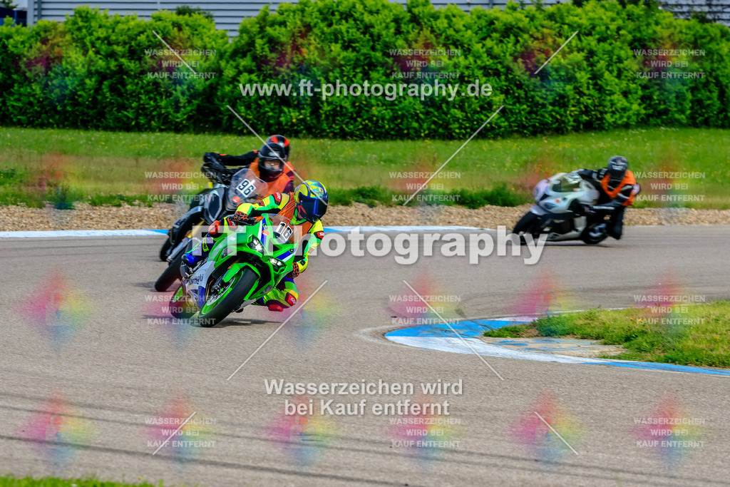 MotoTeam-9011 | Hier findet Ihr Bilder von Touristenfahrten auf der Nürburgring Nordschleife oder von anderen Veranstaltungen die ich besucht habe. Viel Spass beim Durch Schauen 