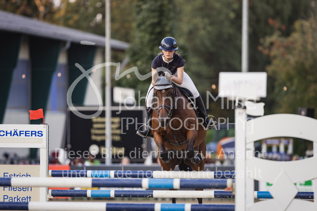 230723_Delbrueck_2Ph-L1-223 | Deine schönsten Turniermomente als professionelle Fotos! Entdecke hochwertige Pferdesport-Fotografie im Online-Shop. Jetzt Fotos finden & bestellen!