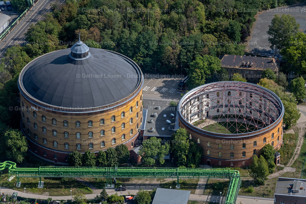 4039232 | Das Panometer Leipzig, ein ehemaliges Gasometer, ist heute ein Ausstellungsgebäude in Leipzig