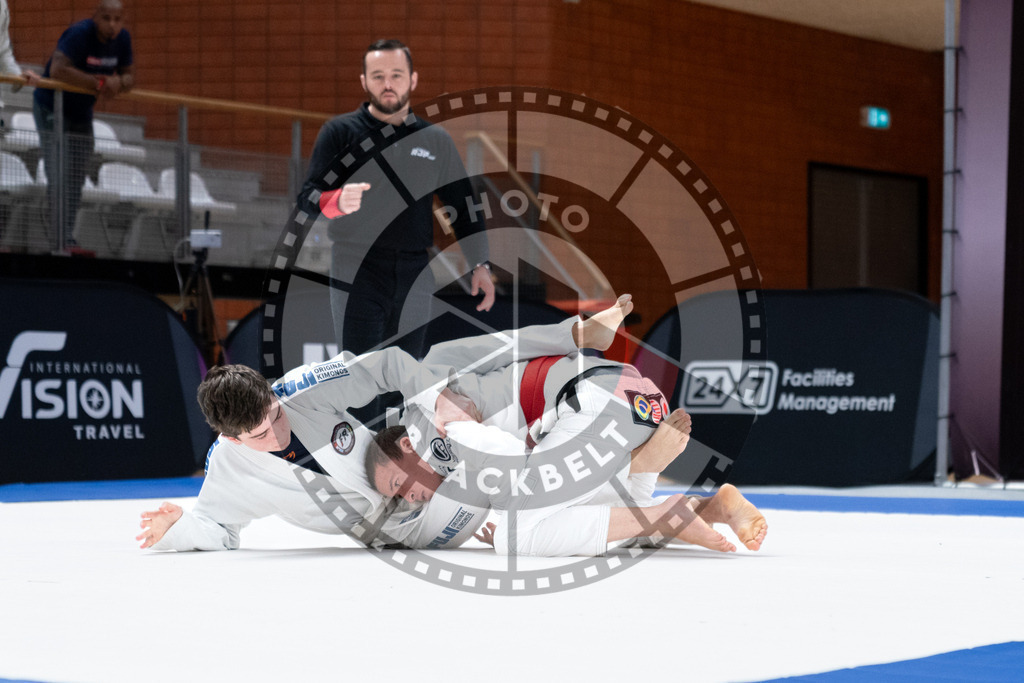 20241012PBB2942 | Athletes compete during the AJP Tour Europe Continental Jiu-Jitsu Youth Championship on October 12, 2024, in Almere near Amsterdam, Netherlands. © Chiara Dazi / photoblackbelt