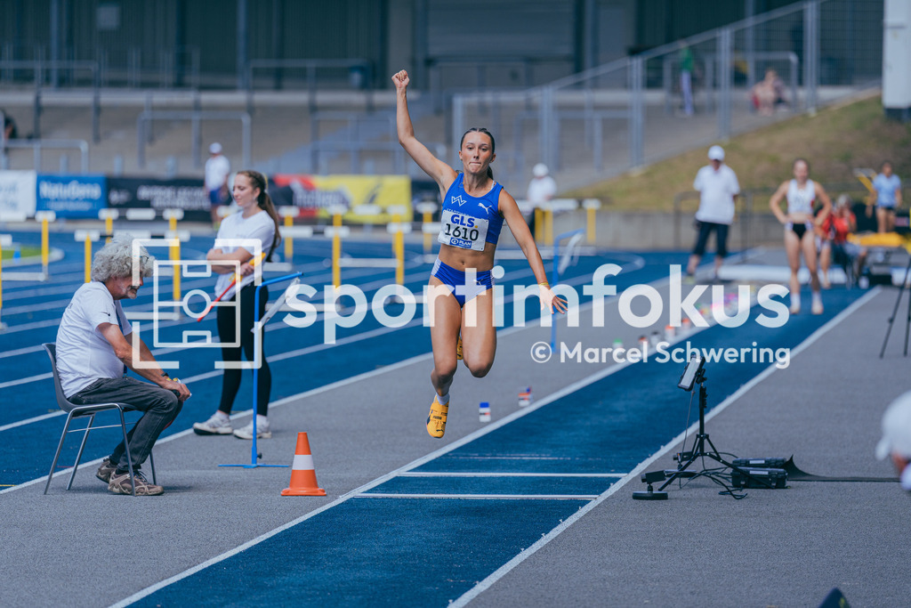 DM U23 U18 Bochum 2026 | Vanessa Jaske (TV Wattenscheid 01), Startnummer 1610, Dreisprung, Deutsche Meisterschaften der U18 &amp; U23 2026, Lohrheidestadion Bochum-Wattenscheid, 04.07.2026 Foto: Marcel Schwering / sportimfokus - Realisiert mit Pictrs.com