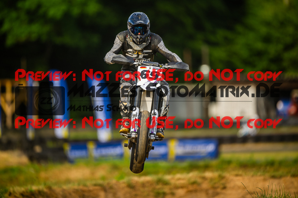 MaZZes_FotoMatrix_230701_6522 | S4