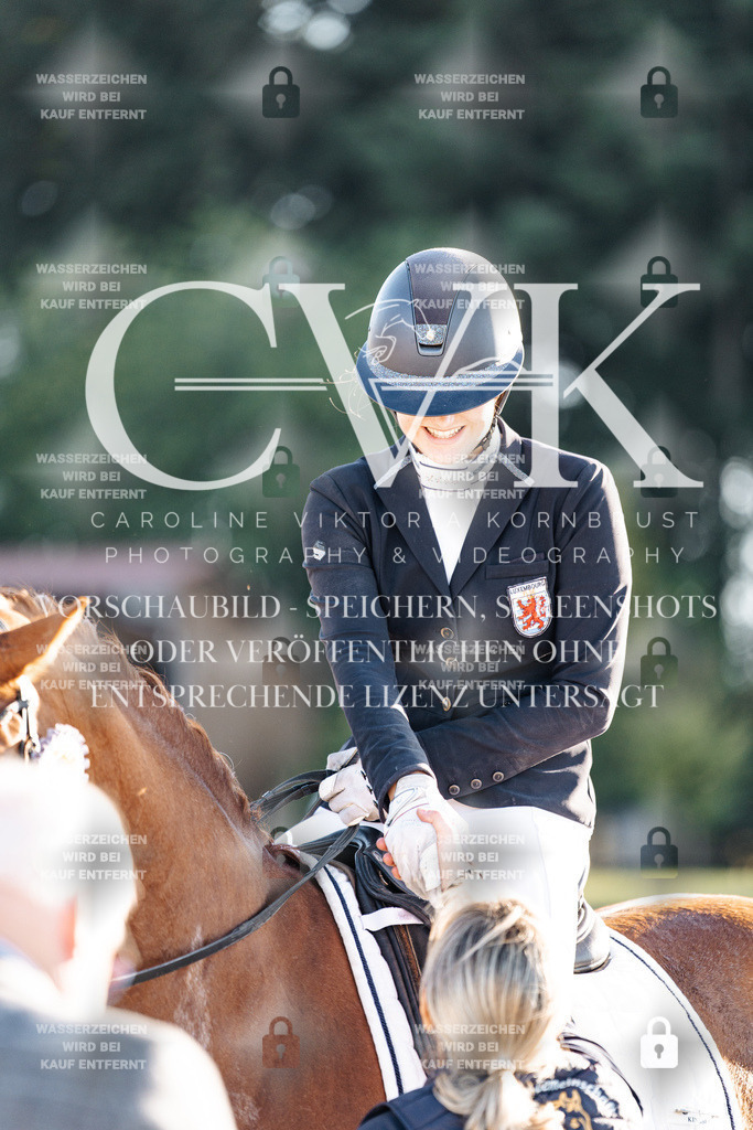 CK907252 | Turnierfotografie Pferdefotografie Trier Rheinland-Pfalz Pferdesport Reitsport Tierfotografie Sportfotografie Pferdevideo Pferdevideografie Equestrianvideography equestrianphotography  - Realisiert mit Pictrs.com