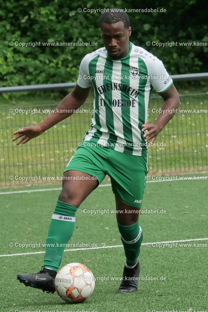 Fußball : Bezirksliga : TV Voerde - FC Sterkrade 72 | Fußball : Bezirksliga : TV Voerde - FC Sterkrade 72 am 25.05.2025 in Voerde - Realisiert mit Pictrs.com
