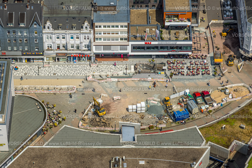 Herne250601915 | Luftbild, Robert-Brauner-Platz mit Stadt Forum Herne, Fußgängerzone Bahnhofstraße mit Baustelle, WAZ Medienhaus, Herne-Mitte, Herne, Ruhrgebiet, Nordrhein-Westfalen, Deutschland
