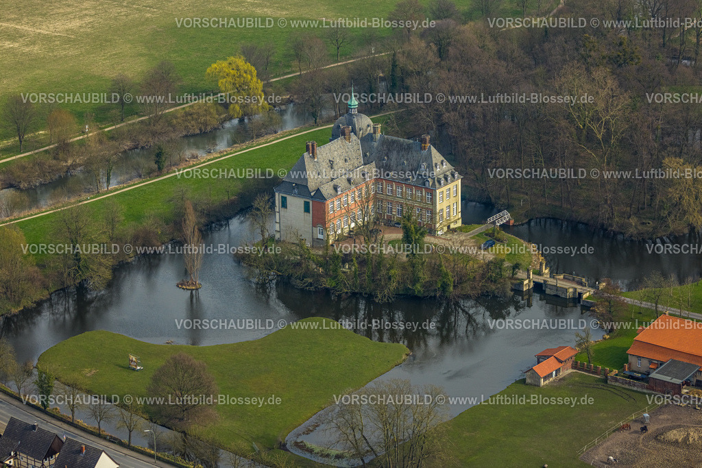 Lippetal240307240 | Luftbild, Renaissanceschloss Wasserschloss Hovestadt mit Barockgarten, Ortsteil Hovestadt, Lippetal, Herzfeld, Nordrhein-Westfalen, Deutschland