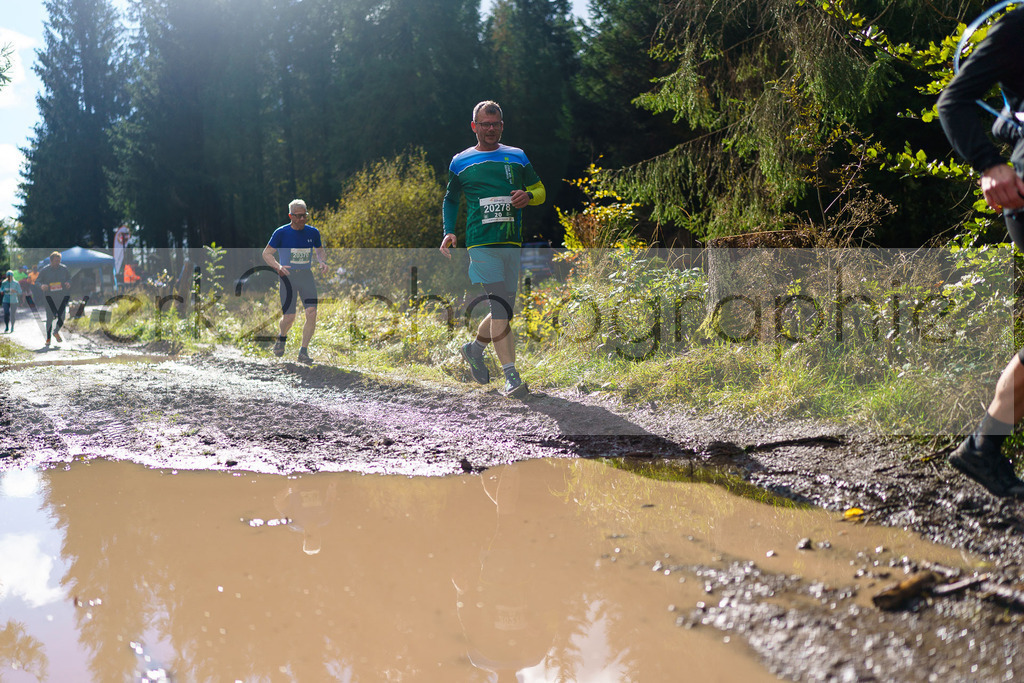 Herbstlauf 2024 | Rennsteig-Herbstlauf von Neuhaus am Rennweg nach Masserberg am 6. Oktober 2024