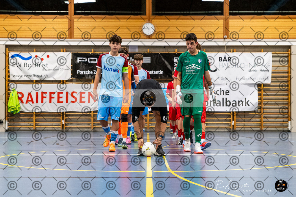 20251129_FCR-Hallenturnier-C_RAW-3_029-16 | Sport und Naturfotografie von Roberto Esposito zeigt echte Momente Bewegung und die Schönheit der Natur. Ausdrucksstarke Bilder schaffen Emotionen.