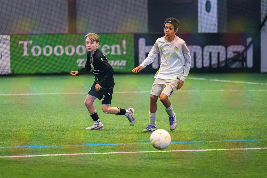 _BLR0363 | Professionelle Fußball- und Sportfotografie. Spielbilder online ansehen und kaufen – Einzelbilder oder komplette Galerien in hoher Qualität. - Realisiert mit Pictrs.com