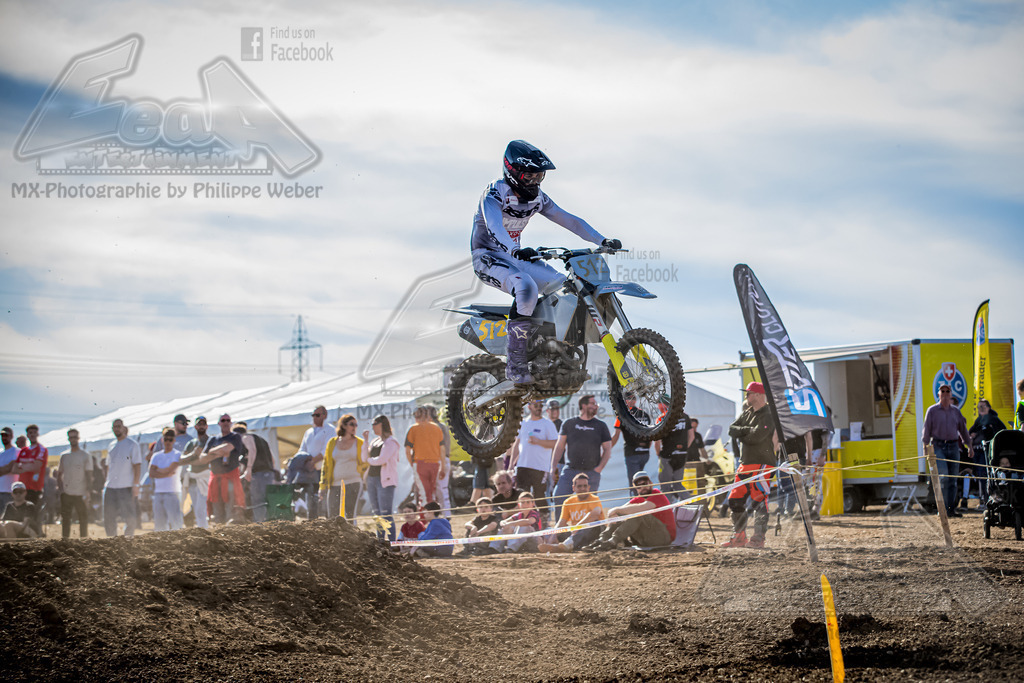_S7I5420 | EeaA-Entertainment fotografiert für den SAM - Schweizerischer Auto- und Motorradfahrer-Verband und das Motor Journal in der Sparte Motocross, MX Photographie, Schweiz, SAM, MXRS, Swiss MX Network, Motocross Fotografie, MX Fotografie, Fotograf, Photographi