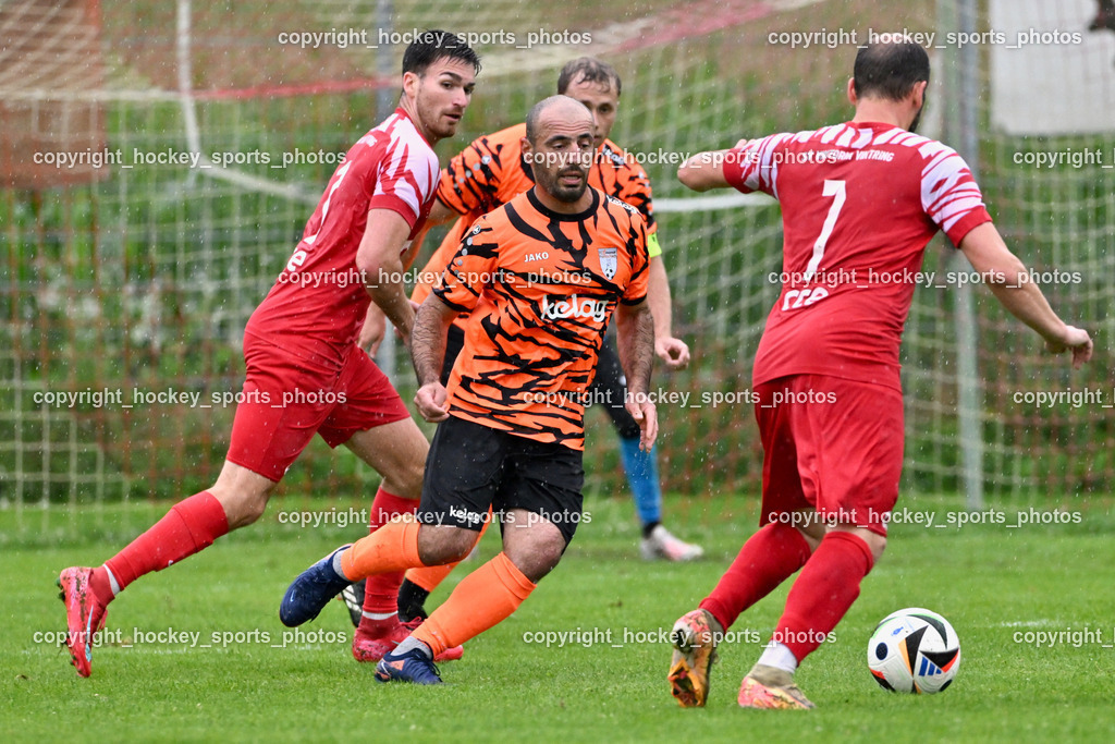 SV Viktoria Viktring vs. FC Mondi Frantschach | #7 Yevhen Sutkovyi SV Viktoria Viktring, #8 Iman Rahmatpanah Siya Masgi FC Frantschach, #9 Thomas Mayr SV Viktoria Viktring, SV Viktoria Viktring vs. FC Mondi Frantschach, SV Viktoria Viktring vs. FC Mondi Frantschach am 02.08.2025 in Klagenfurt (Sportplatz Viktrink), Austria, (Photo by Bernd Stefan)